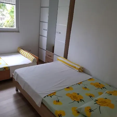 Frane Apartament